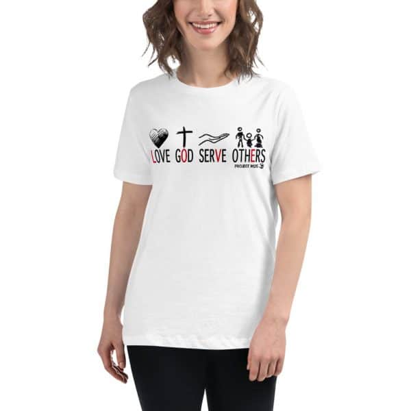 Women's Relaxed T-Shirt in white and different sizes